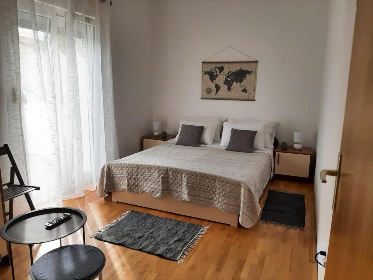 Apartments Luna Sveti Filip i Jakov Eksteriør billede