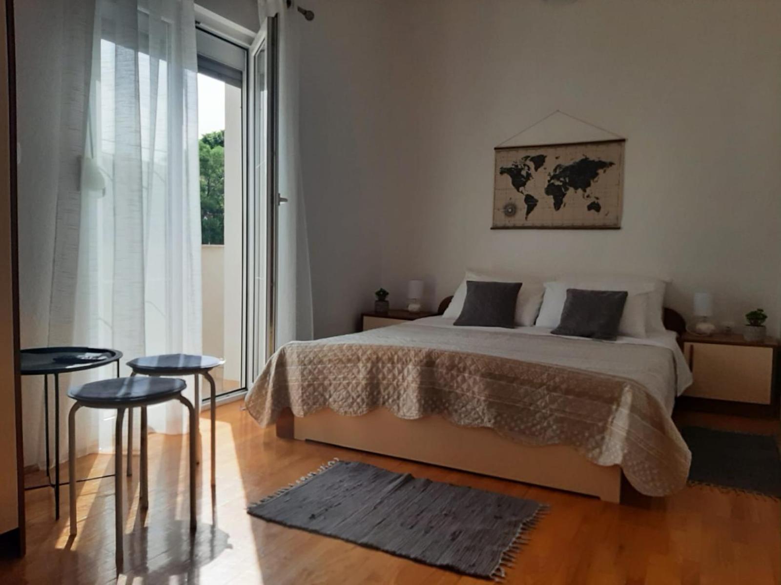 Apartments Luna Sveti Filip i Jakov Eksteriør billede
