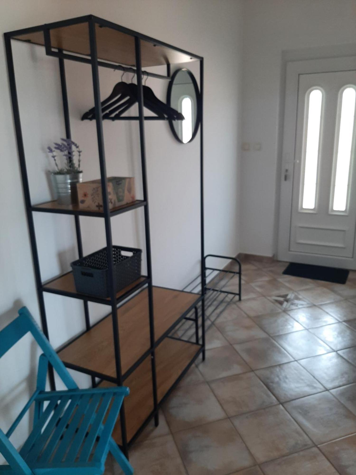 Apartments Luna Sveti Filip i Jakov Eksteriør billede