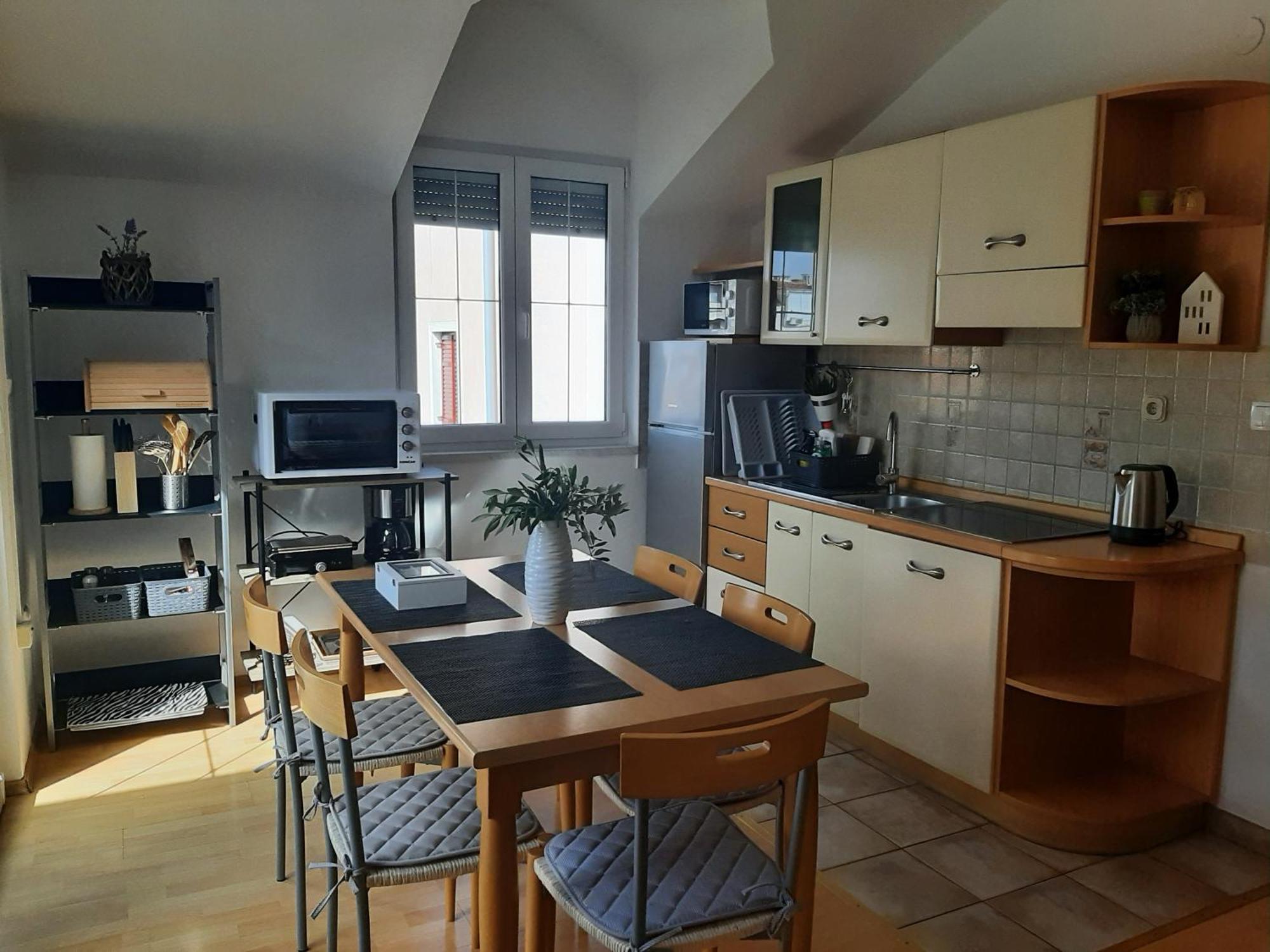 Apartments Luna Sveti Filip i Jakov Eksteriør billede